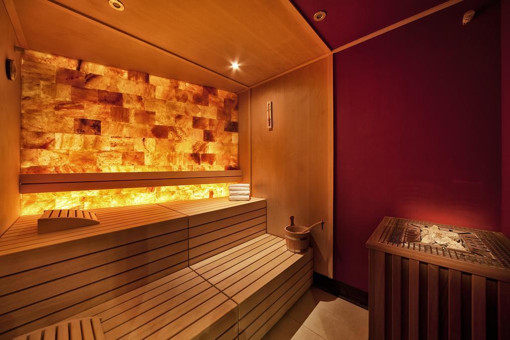 The Domain Bahrain Hotel And Spa - Adults Friendly 16 Years Plus Manáma Kültér fotó A modern salt room